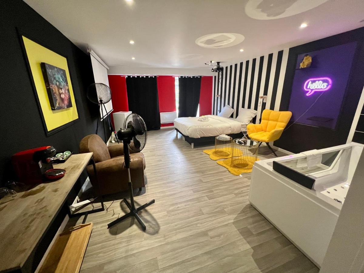 Ng Suitehome - Lille I Roubaix Centre I Grand Place - Balneo - Netflix - Wifi Екстер'єр фото