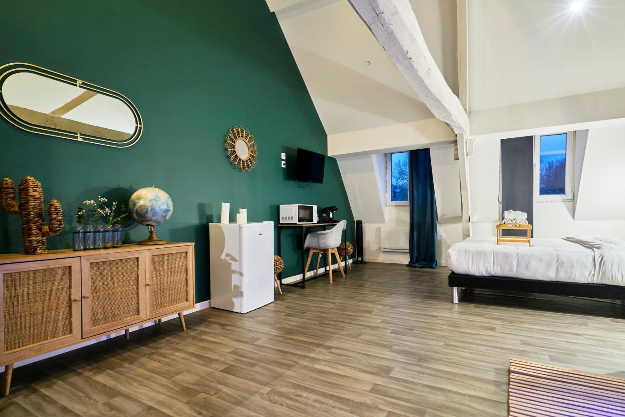 Ng Suitehome - Lille I Roubaix Centre I Grand Place - Balneo - Netflix - Wifi Екстер'єр фото