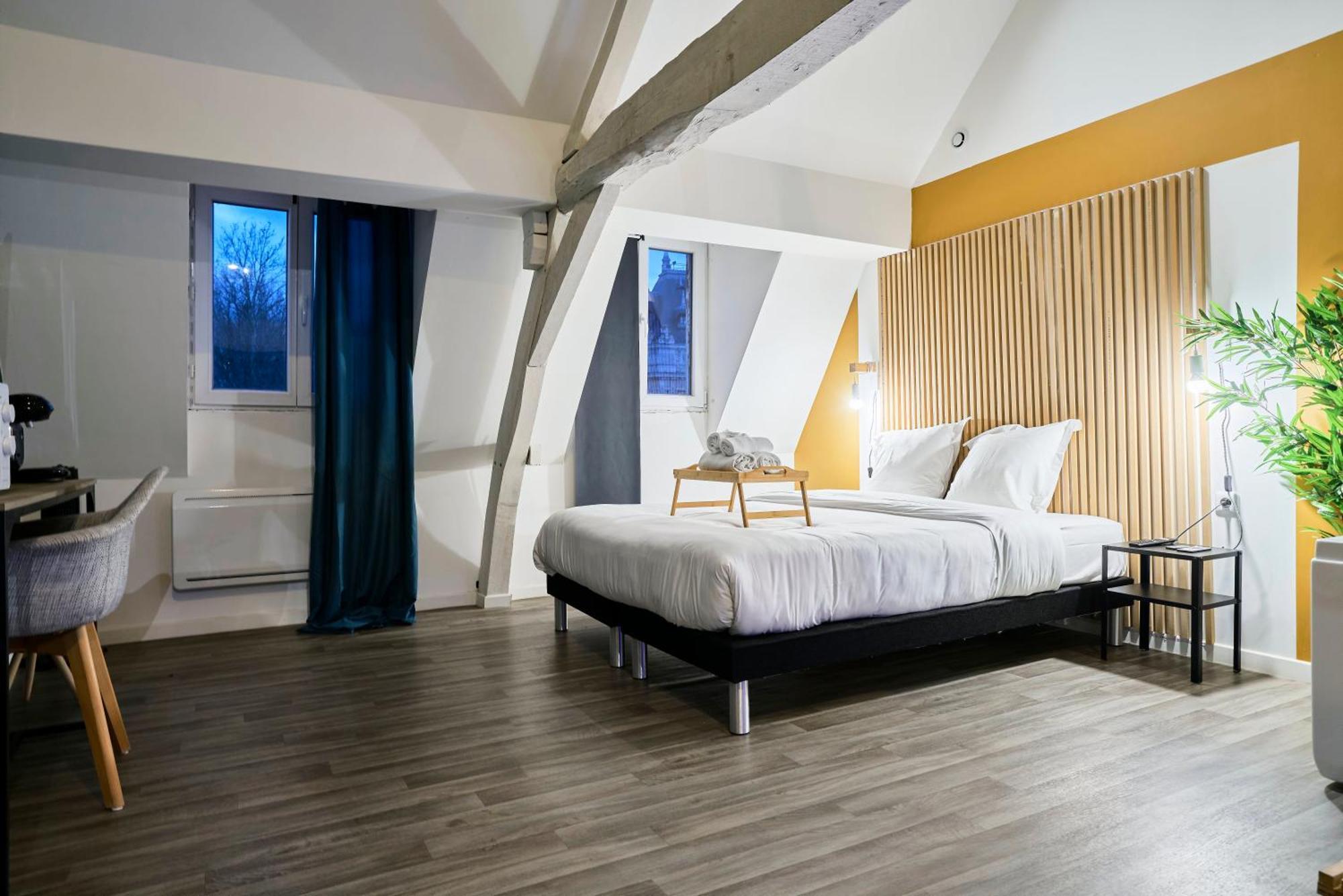 Ng Suitehome - Lille I Roubaix Centre I Grand Place - Balneo - Netflix - Wifi Екстер'єр фото