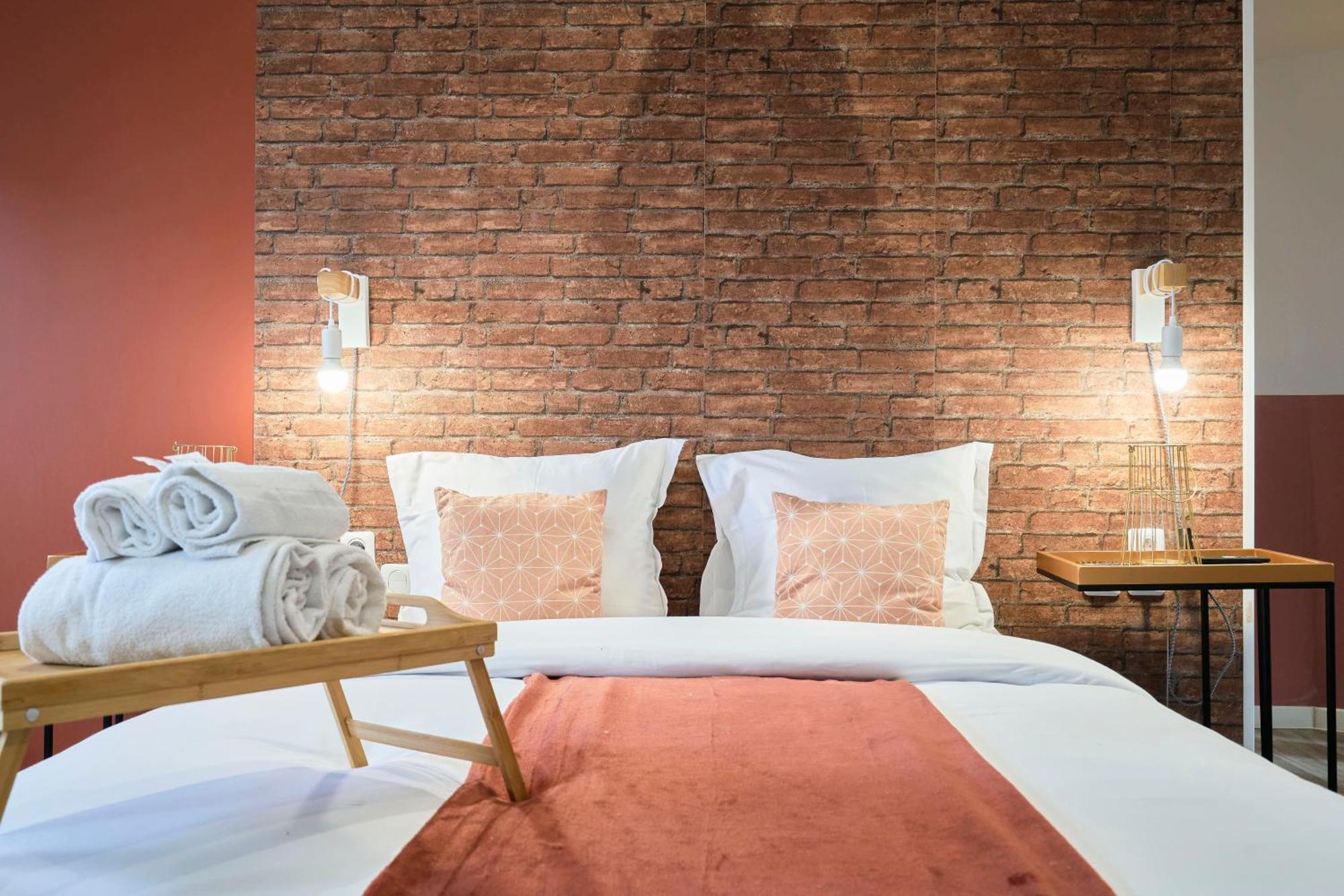 Ng Suitehome - Lille I Roubaix Centre I Grand Place - Balneo - Netflix - Wifi Екстер'єр фото